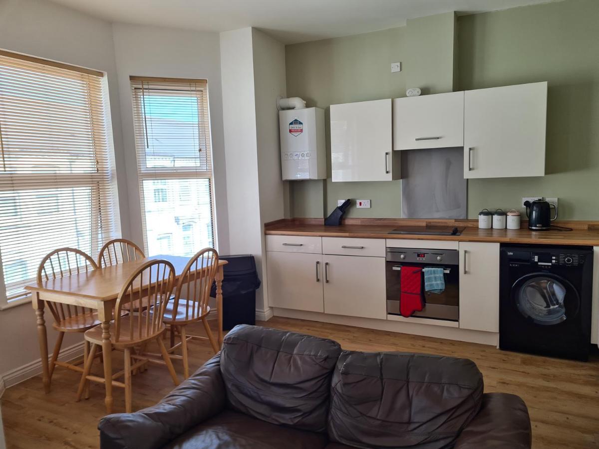 Yarmouth Apartments, Street Permit Parking, Close To Everything, Beach, Pier, Free Wifi Great Yarmouth Eksteriør billede