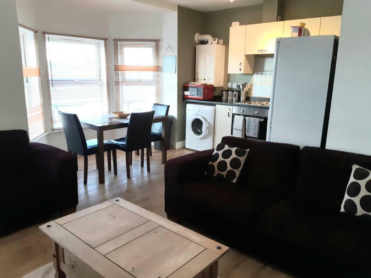 Yarmouth Apartments, Street Permit Parking, Close To Everything, Beach, Pier, Free Wifi Great Yarmouth Eksteriør billede